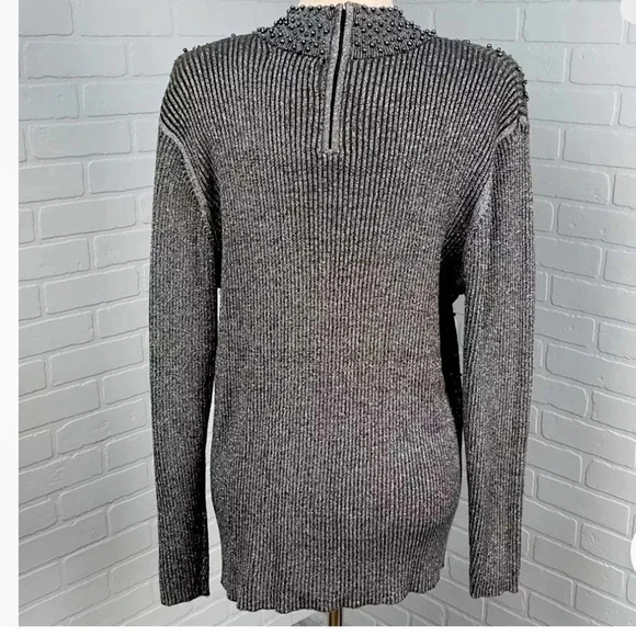 Maggie Barnes Women Gray Silver beads rib knit sweater. Gray/silver size 1X used - Picture 4 of 16